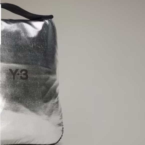 Y-3 Yohji Yamamoto x adidas Y-3 BEACH TOTE Metallic Silver & Black Streetwear - Picture 7 of 16